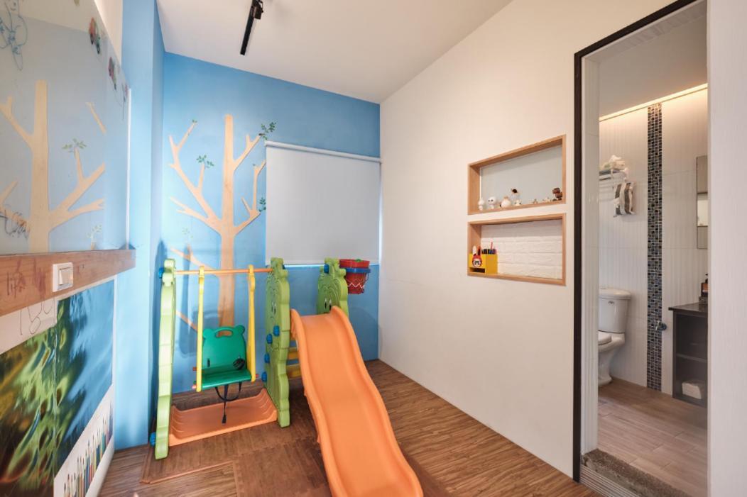 小黑琵416輕旅 Little Happy Hostel 台南 エクステリア 写真
